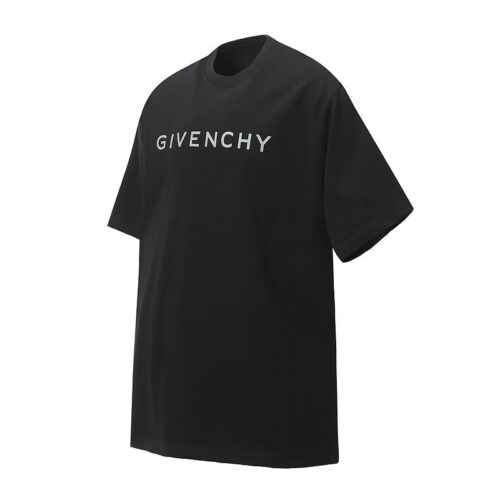 GVNCHY T-Shirt Black