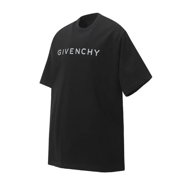 GVNCHY T-Shirt Black