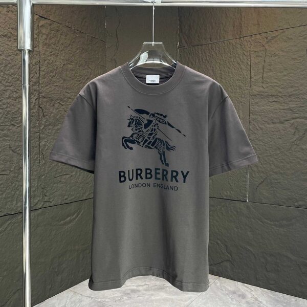 3-135.jpg BRBRY T-shirt