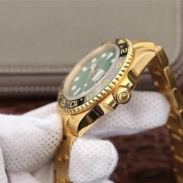 3-408.jpg RLX — GMT Master ll