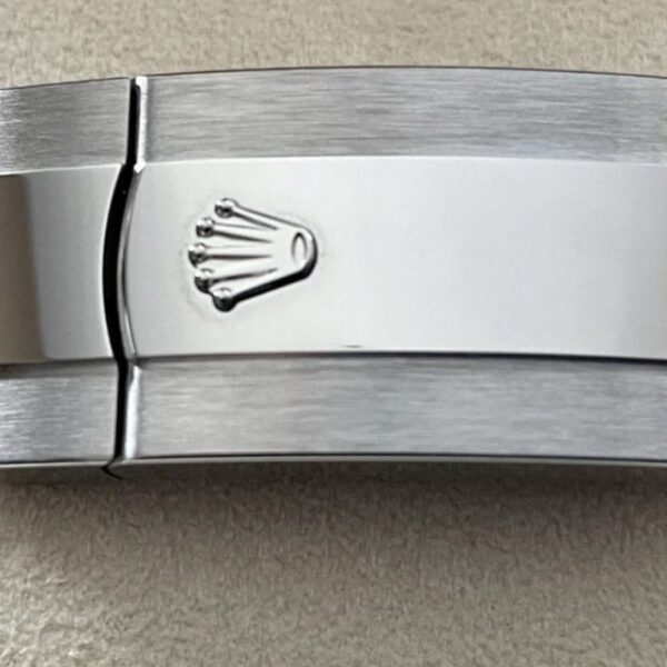 4-244.jpg RLX Date Just Champagne Roman