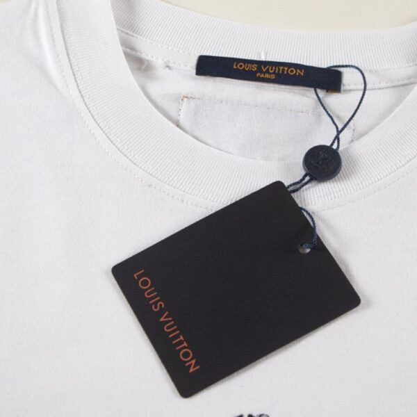 LV T-shirt