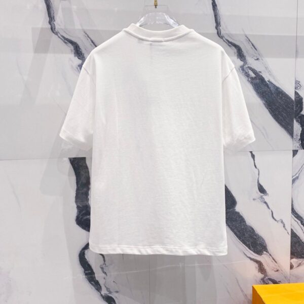 5-126.jpg BRBRY T-shirt