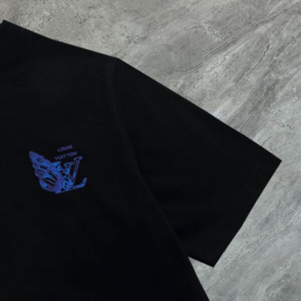 LV T-shirt