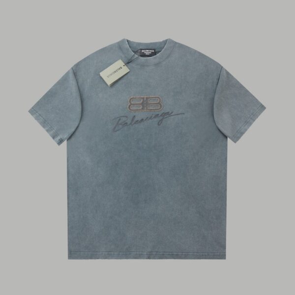 6-186.jpg BLNCG T-shirt Signature