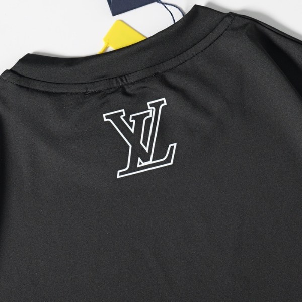 LV T-shirt