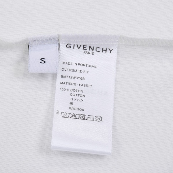 GVNCHY T-Shirt