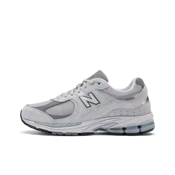 IMG-20250414-WA0034.webp New balance 2002r Grises y blancas