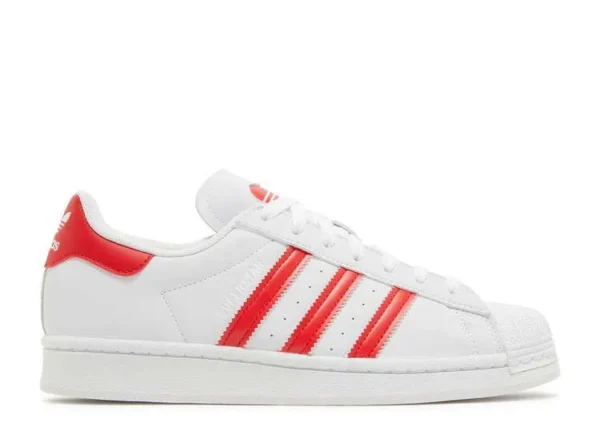 adidas-superstar-white-vivid-red.webp ADIDAS SUPERSTAR ‘WHITE VIVID RED’