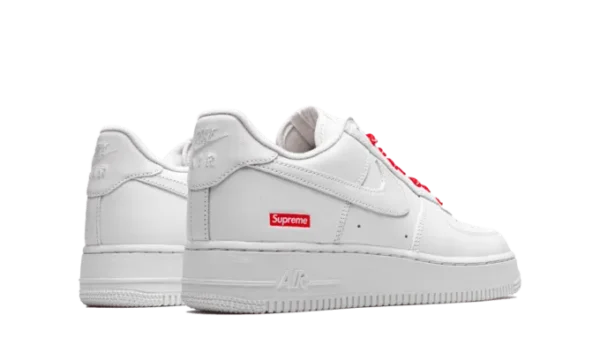 af1-supr-me-white-2.webp AF1 SUPR*ME White