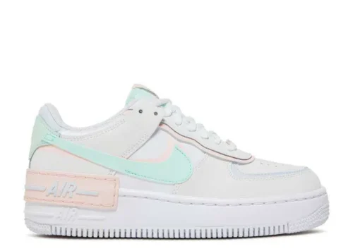 air-force-1-shadow-white-atmosphere-tint.webp AIR FORCE 1 SHADOW ‘WHITE ATMOSPHERE TINT’