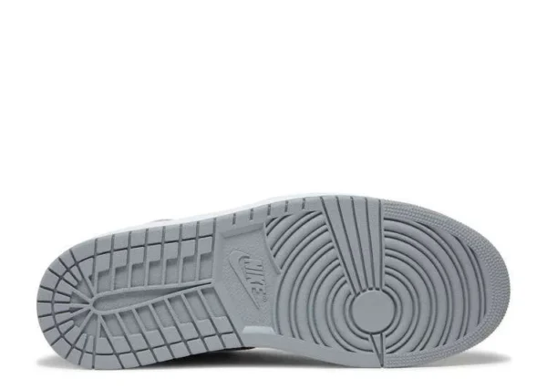 AIR JORDAN 1 HIGH ‘REBELLIONARE’