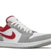 air-jordan-1-low-light-smoke-grey-gym-red-1.webp AIR JORDAN 1 LOW ‘LIGHT SMOKE GREY GYM RED’