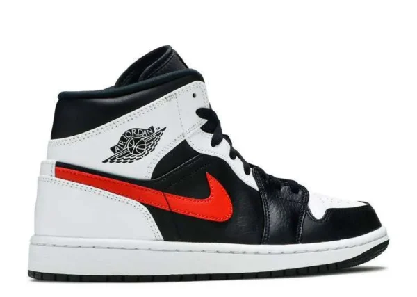 air-jordan-1-mid-chile-red-3.webp AIR JORDAN 1 MID ‘CHILE RED’