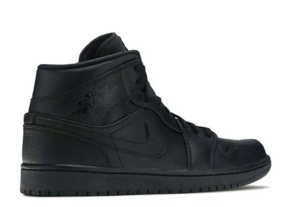 air-jordan-1-mid-triple-black-1.webp AIR JORDAN 1 MID ‘TRIPLE BLACK’