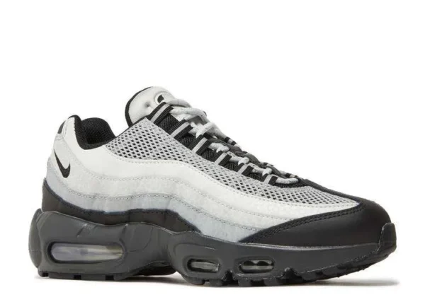 air-max-95-reflective-safari-1.webp AIR MAX 95 ‘REFLECTIVE SAFARI’