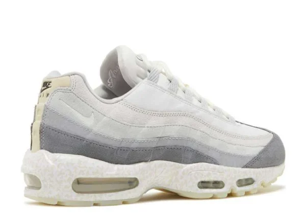 AIR MAX 95 ‘WHITE LIGHT BONE’