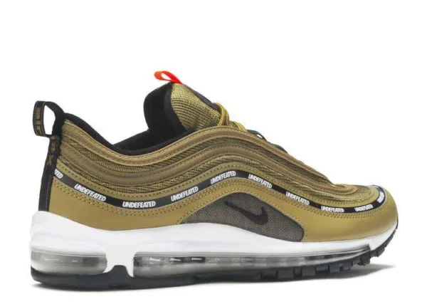 air-max-97-undefeated-militia-green-2.webp AIR MAX 97 UNDEFEATED ‘MILITIA GREEN’