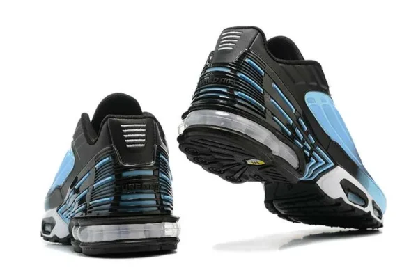 air-max-plus-tn-3-black-cloud-3.webp AIR MAX PLUS TN 3 ‘BLACK CLOUD’