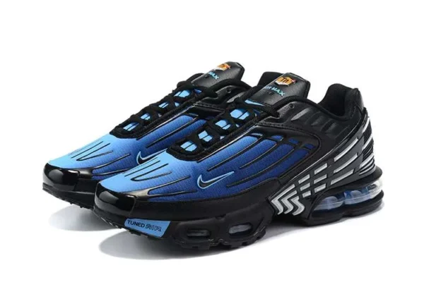air-max-plus-tn-3-black-racer-blue-1.webp AIR MAX PLUS TN 3 ‘BLACK RACER BLUE’