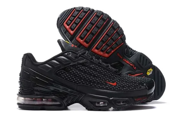 air-max-plus-tn-3-black-red-1.webp AIR MAX PLUS TN 3 ‘BLACK RED’