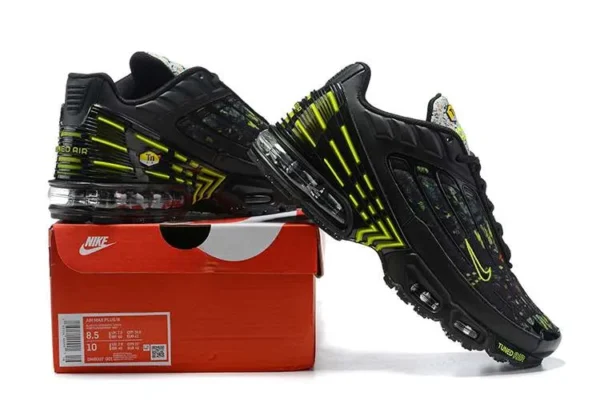 air-max-plus-tn-3-crater-2.webp AIR MAX PLUS TN 3 ‘CRATER’