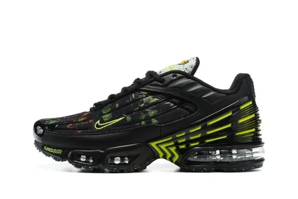 air-max-plus-tn-3-crater.webp AIR MAX PLUS TN 3 ‘CRATER’