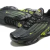 air-max-plus-tn-3-green-spirograph-3.webp AIR MAX PLUS TN 3 ‘GREEN SPIROGRAPH’
