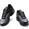 air-max-plus-tn-3-grey-black-3.webp AIR MAX PLUS TN 3 ‘GREY BLACK’