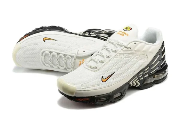 AIR MAX PLUS TN 3 ‘GREY GOLD BLACK’