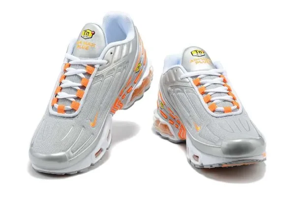 air-max-plus-tn-3-grey-orange-1.webp AIR MAX PLUS TN 3 ‘GREY ORANGE’