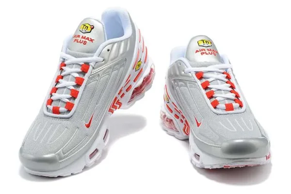 AIR MAX PLUS TN 3 ‘GREY RED’