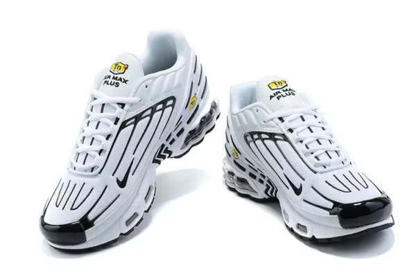 air-max-plus-tn-3-white-black-2.webp AIR MAX PLUS TN 3 ‘WHITE BLACK’