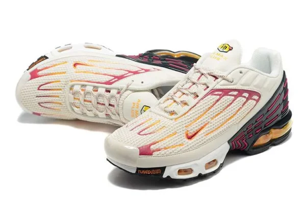 air-max-plus-tn-3-white-maroon-yellow-3.webp AIR MAX PLUS TN 3 ‘WHITE MAROON YELLOW’