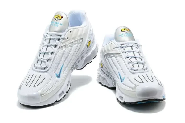 air-max-plus-tn-3-white-sky-blue-1.webp AIR MAX PLUS TN 3 ‘WHITE SKY BLUE’