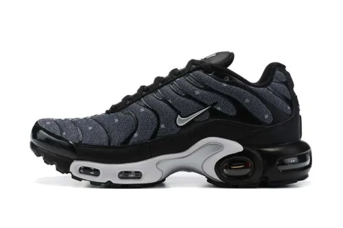 air-max-plus-tn-black-chrome.webp AIR MAX PLUS TN ‘BLACK CHROME’