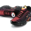 air-max-plus-tn-black-gradient-red-1.webp AIR MAX PLUS TN ‘BLACK GRADIENT RED’