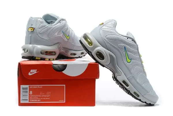 air-max-plus-tn-blanche-toggle-3.webp AIR MAX PLUS TN ‘BLANCHE TOGGLE’