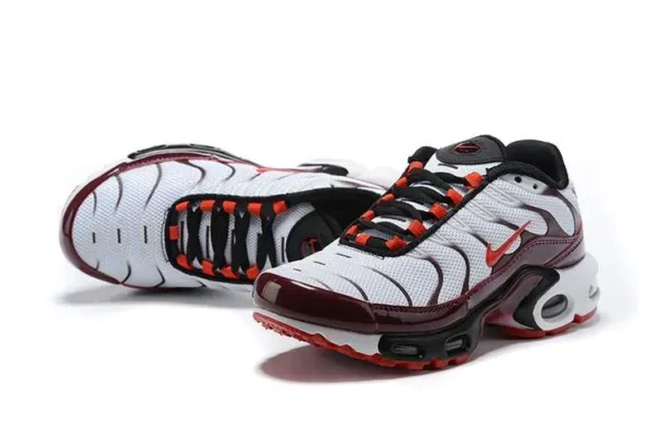 air-max-plus-tn-bordeaux-ember-1.webp AIR MAX PLUS TN ‘BORDEAUX EMBER’