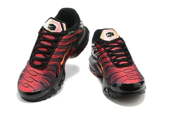 air-max-plus-tn-double-swoosh-9.webp AIR MAX PLUS TN ‘DOUBLE SWOOSH’