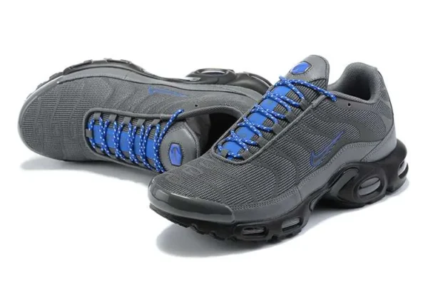 air-max-plus-tn-grey-reflective-2.webp AIR MAX PLUS TN ‘GREY REFLECTIVE’