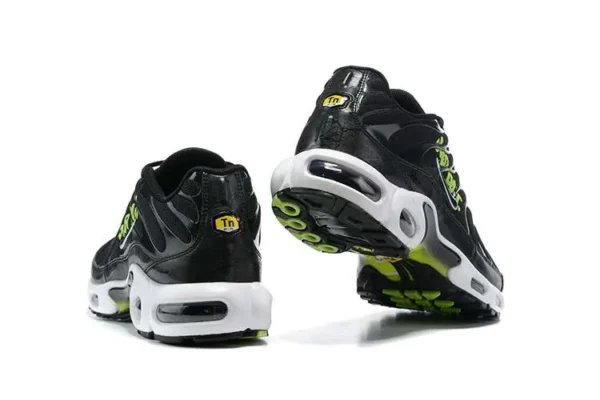 air-max-plus-tn-just-do-it-5.webp AIR MAX PLUS TN ‘JUST DO IT’