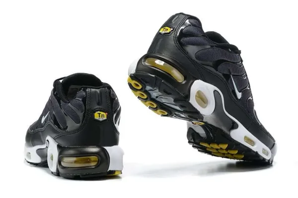 air-max-plus-tn-no-escape-2.webp AIR MAX PLUS TN ‘NO ESCAPE’