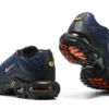 air-max-plus-tn-toggle-lacing-grey-4.webp AIR MAX PLUS TN ‘TOGGLE LACING GREY’