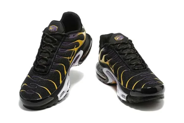 air-max-plus-tn-university-gold-viotech-purple-1.webp AIR MAX PLUS TN ‘UNIVERSITY GOLD VIOTECH PURPLE’