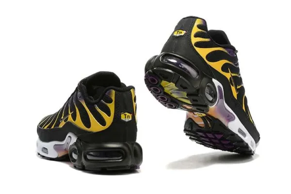 air-max-plus-tn-university-gold-viotech-purple-2.webp AIR MAX PLUS TN ‘UNIVERSITY GOLD VIOTECH PURPLE’