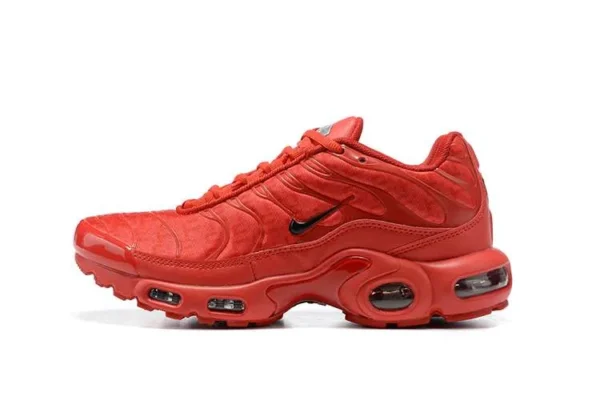 air-max-plus-tn-valentines-day.webp AIR MAX PLUS TN ‘VALENTINE’S DAY’