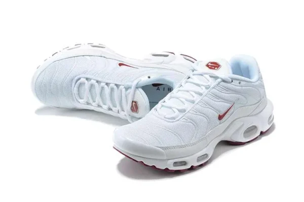 air-max-plus-tn-white-maroon-2.webp AIR MAX PLUS TN ‘WHITE MAROON’