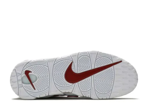 air-more-uptempo-white-varsity-red-3.webp AIR MORE UPTEMPO ‘WHITE VARSITY RED’