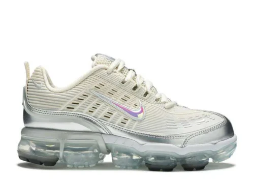 air-vapormax-360-cream.webp AIR VAPORMAX 360 ‘CREAM’